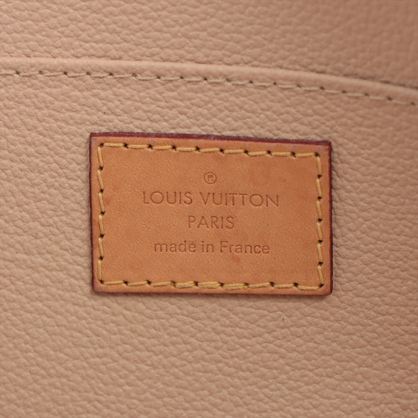 Louis Vuitton Monogram Canvas Cosmetic Pouch MM [Clearance Sale]