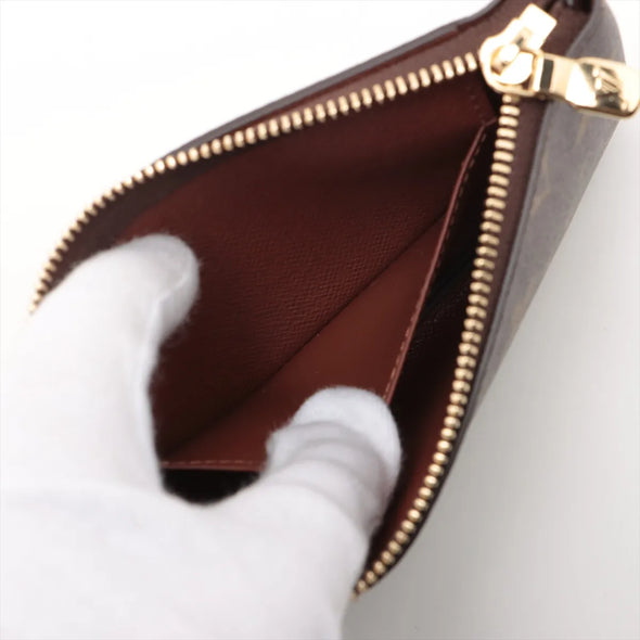 Louis Vuitton Monogram Key Pouch S [Clearance Sale]