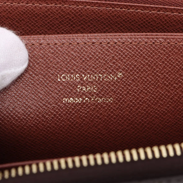 Louis Vuitton Fuchsia Monogram Zippy Wallet [Clearance Sale]