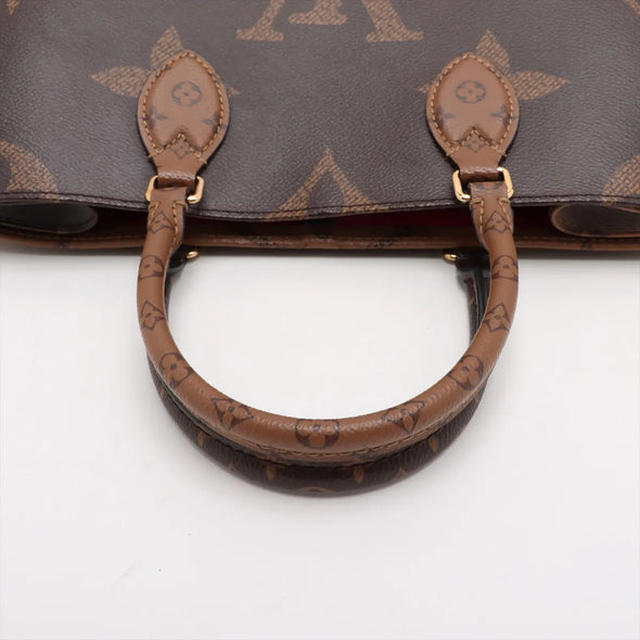 Louis Vuitton Monogram Leather OnTheGo MM [Clearance Sale]