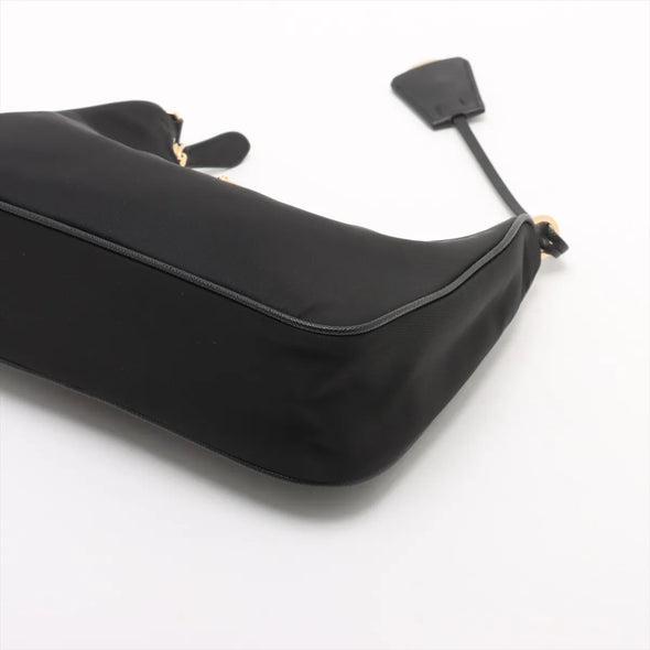 Prada Black Re-Edition 2005 Re-Nylon Shoulder Bag [Clearance Sale]