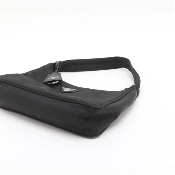 Prada Black Re-Edition 2000 Re-Nylon Mini Bag [Clearance Sale]