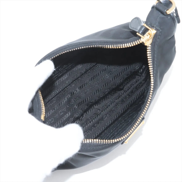 Prada Black Re-Edition 2005 Re-Nylon Shoulder Bag [Clearance Sale]