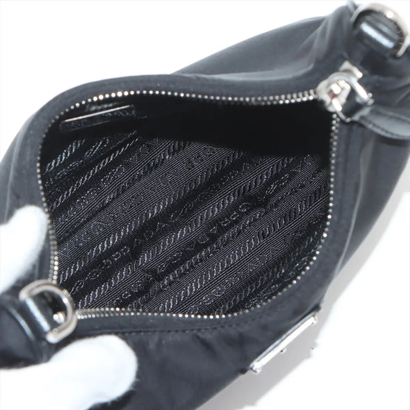 Prada Black Re-Edition 2005 Re-Nylon Shoulder Bag [Clearance Sale]