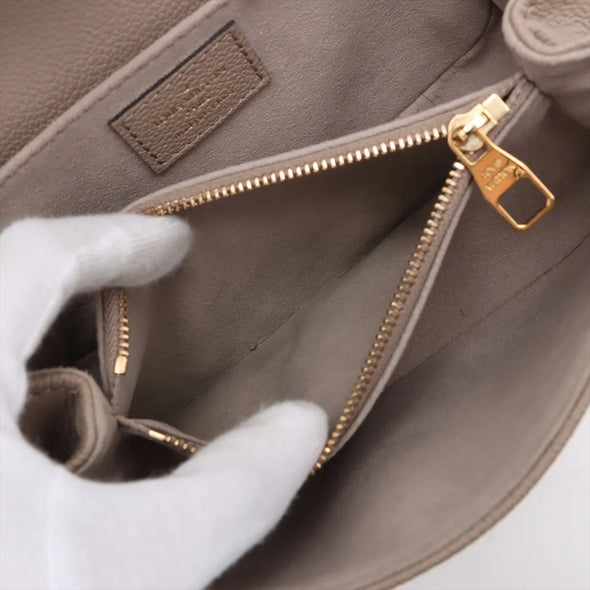 Louis Vuitton Toueterelle Creme Bicolor Monogram Empreinte Leather Pochette Metis East West [Clearance Sale]
