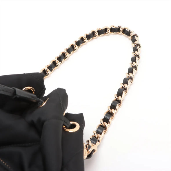 Nero Quilted Re-Nylon Bucket Bag