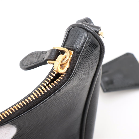 Prada Nero Saffiano Leather Re-Edition 2005 Shoulder Bag [Clearance Sale]