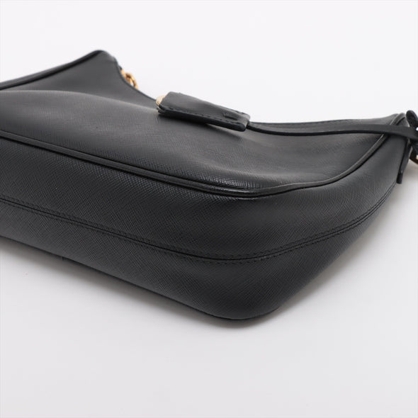 Prada Nero Saffiano Leather Re-Edition 2005 Shoulder Bag [Clearance Sale]