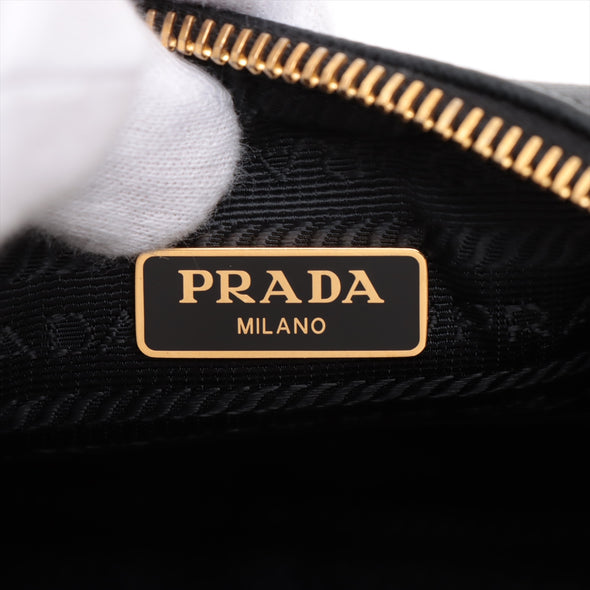 Prada Nero Saffiano Leather Re-Edition 2005 Shoulder Bag [Clearance Sale]