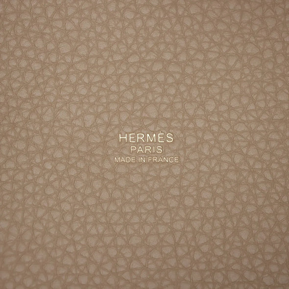 Hermes Taurillon Clemence (2025) Picotin Lock 22 [Clearance Sale]