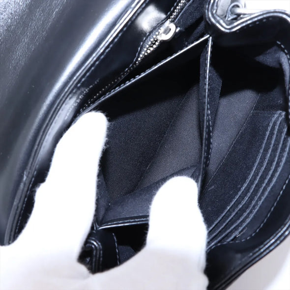 Saint Laurent Black Leather Toy Loulou Shoulder Bag [Clearance Sale]