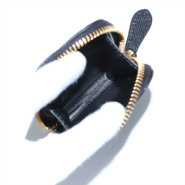 Prada Black Saffiano Leather and Re-Nylon Re-Edition 2005 Shoulder Bag  [Clearance Sale]