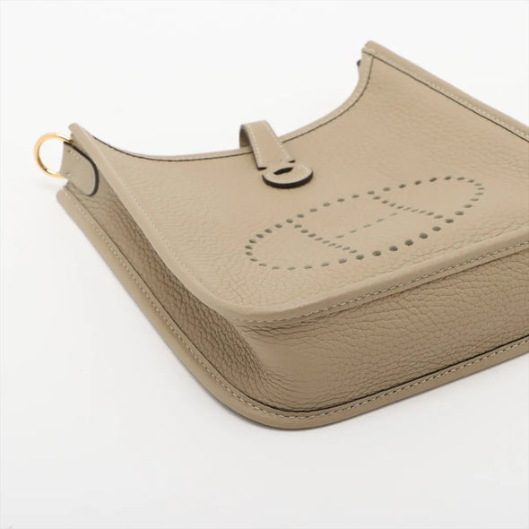 Hermes Taurillon Clemence (2023) Evelyne 16 TPM [Clearance Sale]