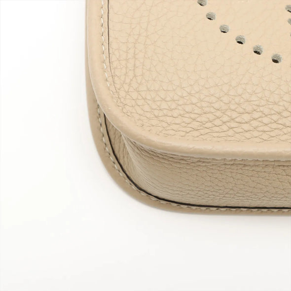 Hermes Taurillon Clemence (2023) Evelyne 16 TPM [Clearance Sale]