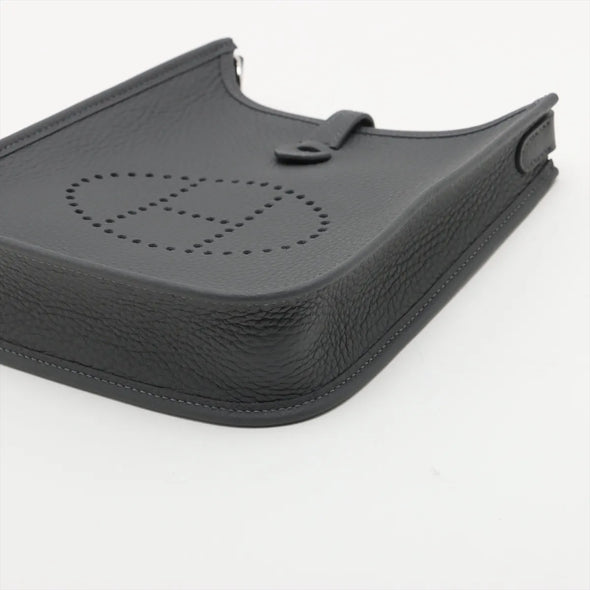 Hermes Taurillon Clemence (2024) Evelyne 16 TPM [Clearance Sale]