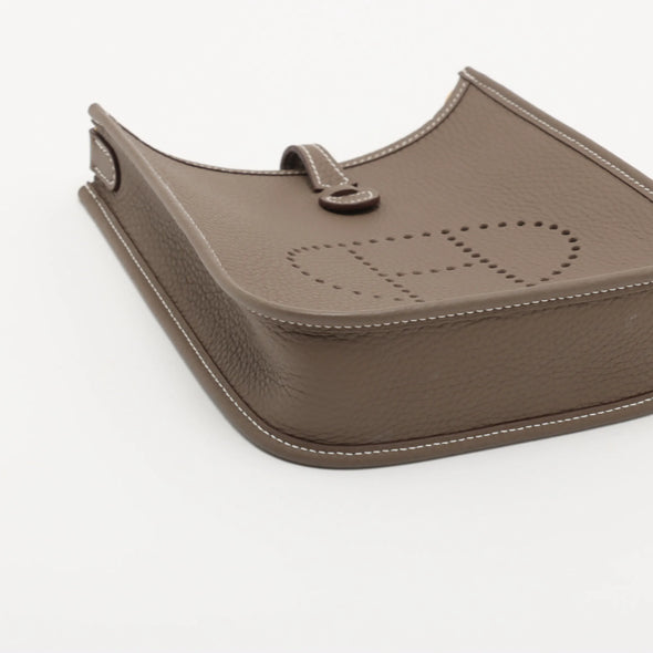 Hermes Taurillon Clemence (2024) Evelyne 16 TPM [Clearance Sale]