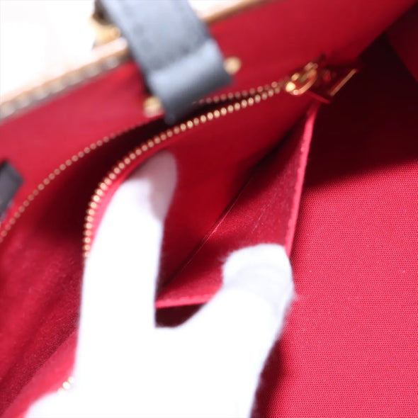 Louis Vuitton Monogram Leather OnTheGo MM  [Clearance Sale]