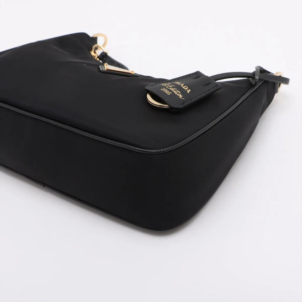 Prada Black Re-Edition 2005 Re-Nylon Shoulder Bag  [Clearance Sale]