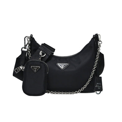 Nero Prada Re-Edition 2005 Nylon Bag - 6 (Rented Out)