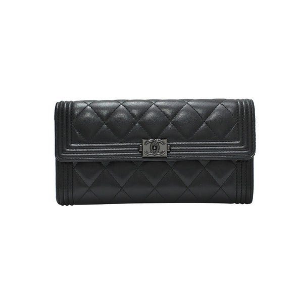 Black Nappa Boy Chanel Flap Wallet (Rented Out)
